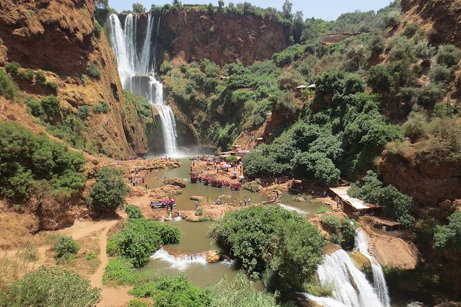 Ouzoud Waterfalls Full Day Trip From Marrakech - Getting There With Hotel Pickup and Air-Conditioned Transport