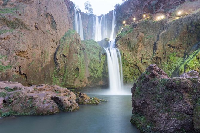 Ouzoud Waterfalls Guided Hike and Boat Trip from Marrakech - Getting there: AC comfort and real scenery in the Middle Atlas