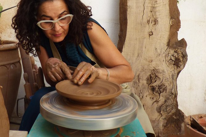 Pottery Workshop, A sensory journey at Arterre - The Moroccan Zellij tile step: pattern training for beginners