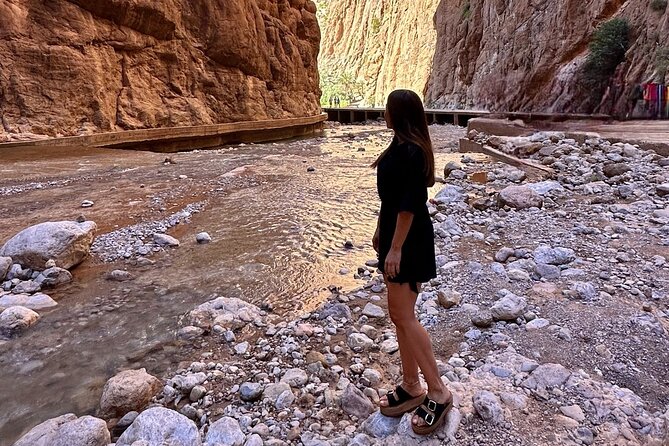 Private 3 Days Desert Tour from Marrakech to Merzouga - Day 2: Todra Gorges Walk, Ziz Valley Drive, Erg Chebbi Dunes