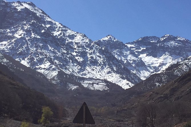 Private Day trip Atlas Mountains and 5 Valleys -All inclusive- - Asni and the Weekly Market on Saturdays