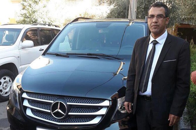 Private Departure Transfer: Marrakech Hotel to Marrakech Airport - Inside the van or 4x4: air-con, WiFi, and safer-feeling rides