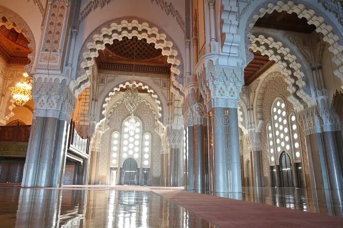 Private Guided Tour of Casablanca Including Mosque Entrance - Notre Dame of Lourdes and Habous: layers of Casablanca
