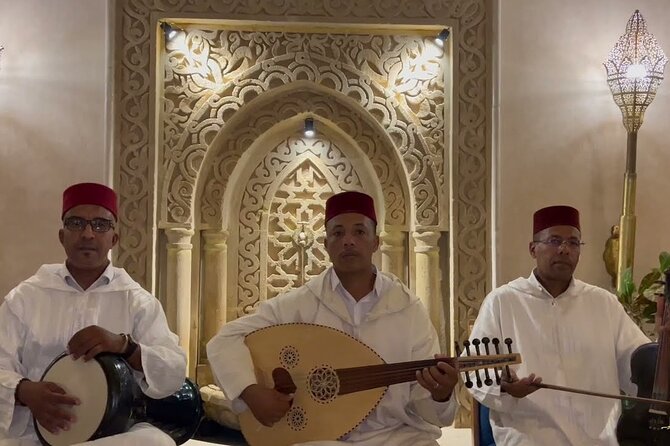 Private Guided Tour of Casablanca Including Mosque Entrance - Old Medina walking time: souks, alleys, and what to look for