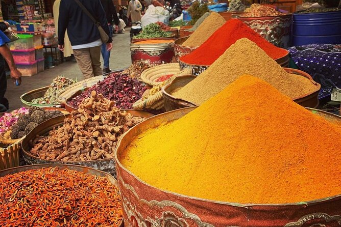 Private Marrakech Cultural and Artisanal Half-Day Tour - Bahia Palace: 45 minutes of patios, zellige, and light patterns