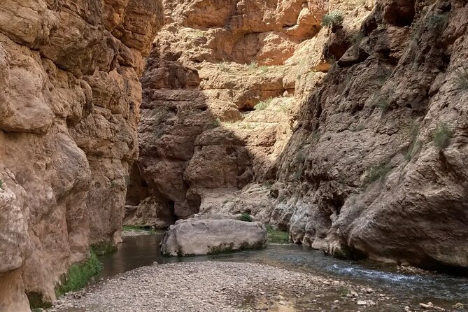 Private Monkey Fingers Canyon Hike - Tamellalt meeting point and your guide’s role on the trail