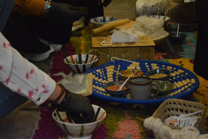 Private Moroccan Art Class in Marrakech - Berber carpet weaving: learning the technique, then making a small piece