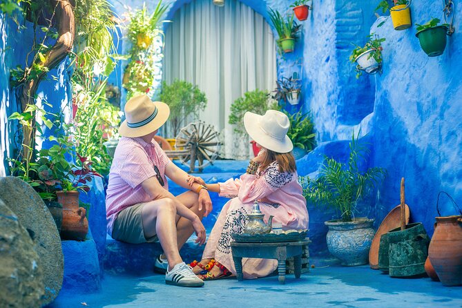 Private photo tour with a local pro photographer - Why Chefchaouen photos need a pro (and a plan)