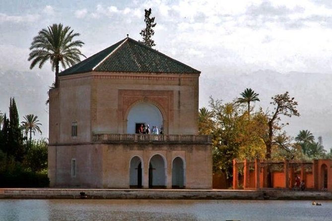 Private Tour in Marrakech By Tuk Tuk - Bahia Palace: a palace you can actually pace