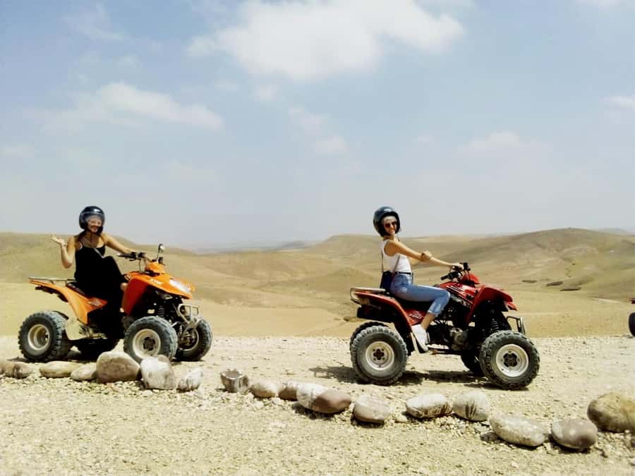Quad bike & Camel ride in Agafay with dinner at Chouf L’or - Chouf L’Or dinner: Moroccan plates in an elegant setting
