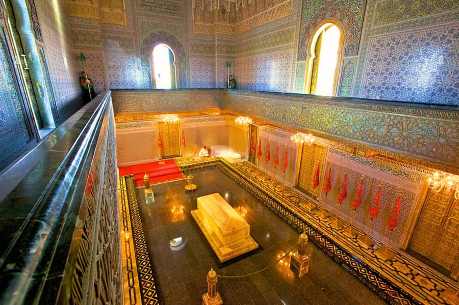 Rabat: Guided City Tour with Mausoleum Mohammed V Visit - Rabat in four hours with a chauffeur, Wi-Fi, and real context
