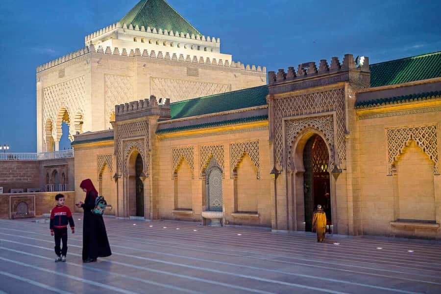 Rabat: Night Tour with traditional Moroccan Dinner - Hassan II Tower: the incomplete minaret you can actually read