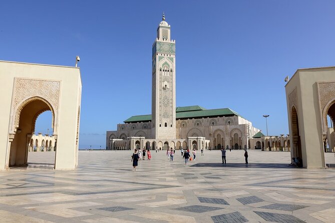 Religious Casablanca: Private Spiritual Tour Including Hassan II Mosque Visit - The Old Jewish Quarter (Mellah): preserved heritage with living context