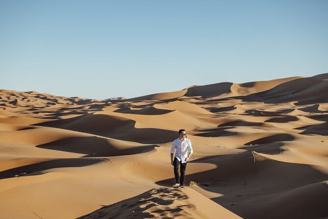 Sandboarding & Overnight in Merzouga Desert Camp Camel Trekking - Day 2 sunrise: the early morning is the point