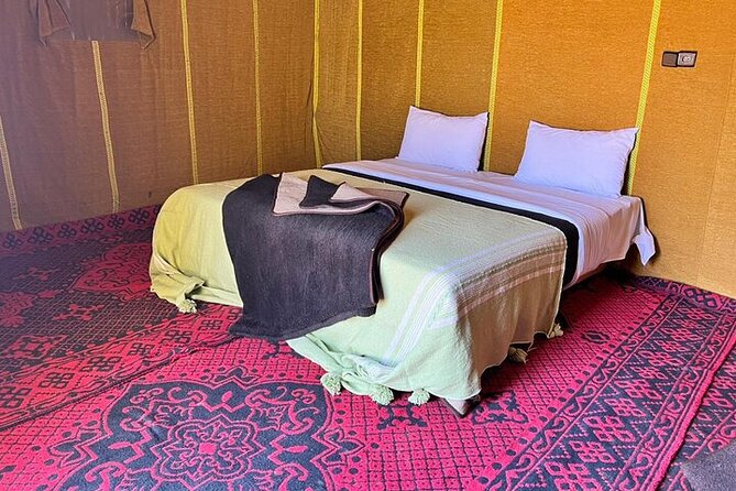 Sandboarding & Overnight in Merzouga Desert Camp Camel Trekking - Group size, guide languages, and meeting point realities
