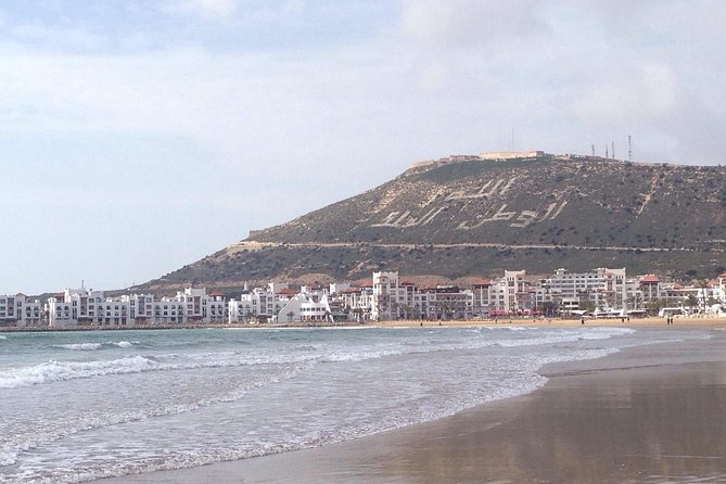 Seafront Promenade - Seafront Promenade: where the ocean sets the pace