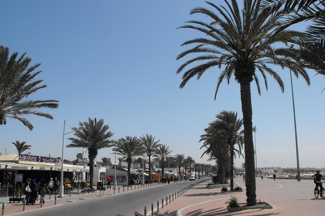Seafront Promenade - Price and logistics: what $11.63 really covers