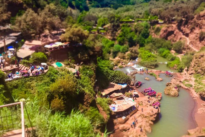 Shared group day trip from Marrakech to Ouzoud waterfalls - Group size of up to 15: friendly, but not private