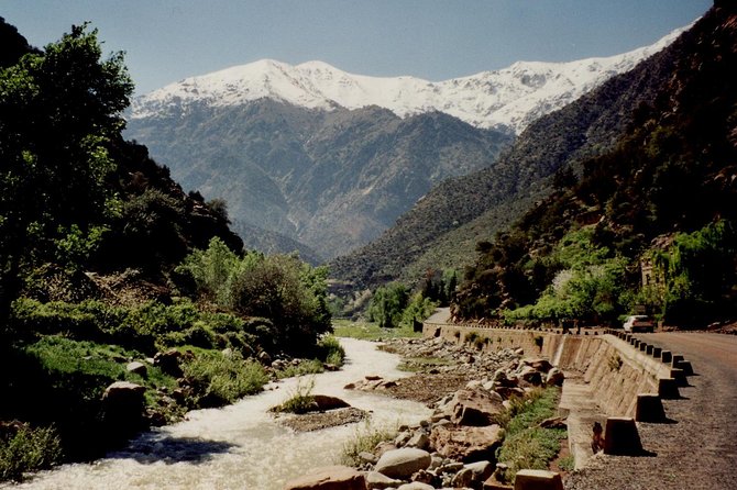 Shared trip : Day trip to Ourika Valley Atlas Mountains - Photo Stops and River Lunch: How the Timing Usually Feels