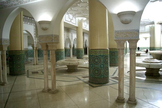 Skip the line Hassan II Mosque guided Tour entry tickets included - Small Group Size: How the Tour Feels in Real Life