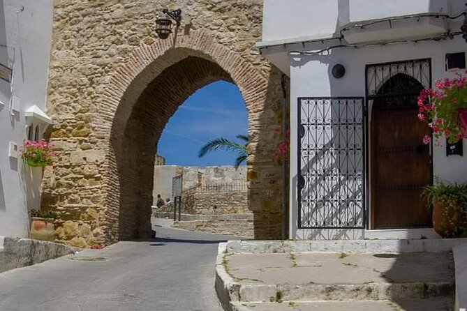 Tangier Private Tour with a Local Writer (Includes Tea & Sweet) - What the best reviews reveal about the guide style