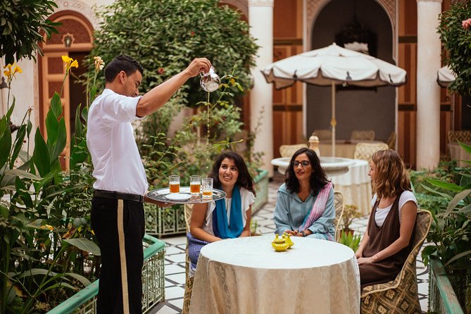 The 10 Tastings of Marrakech With Locals: Private Food Tour - Mellah and warka: a no-tasting stop that explains the pastry engine