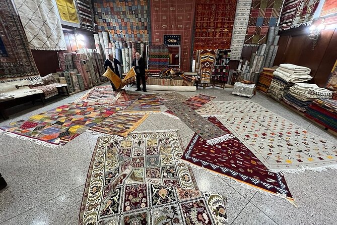 Traditional Souks Shopping Private Tour in Casablanca - Haggle With a Guide: The Real Benefit Isn’t the Discount