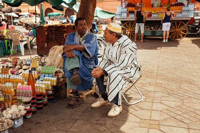 Treasures of Marrakech: Souks & Artisans Private Tour - Mellah Square: a smart first step before the chaos