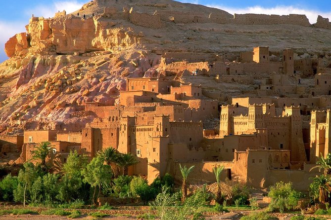 two days in the Zagora desert, Drâa valley from Marrakech - Starting Early: Marrakech Pickup and the Shared-Van Reality