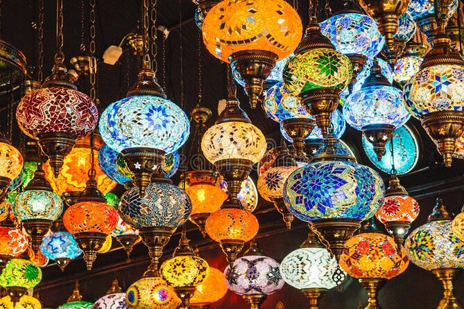 VIP shopping tour in the local souks of Marrakech - Why Jemaa el-Fnaa is a smart hub for VIP souk shopping