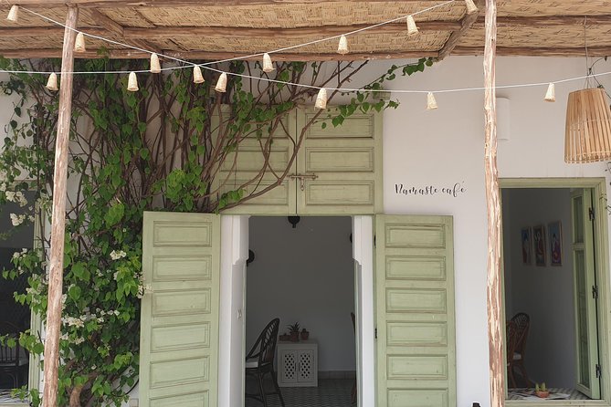 Yoga and Wellness Half-Day in an Authentic Marrakech Riad - Healthy lunch and herbal tea, with a vegan-friendly note
